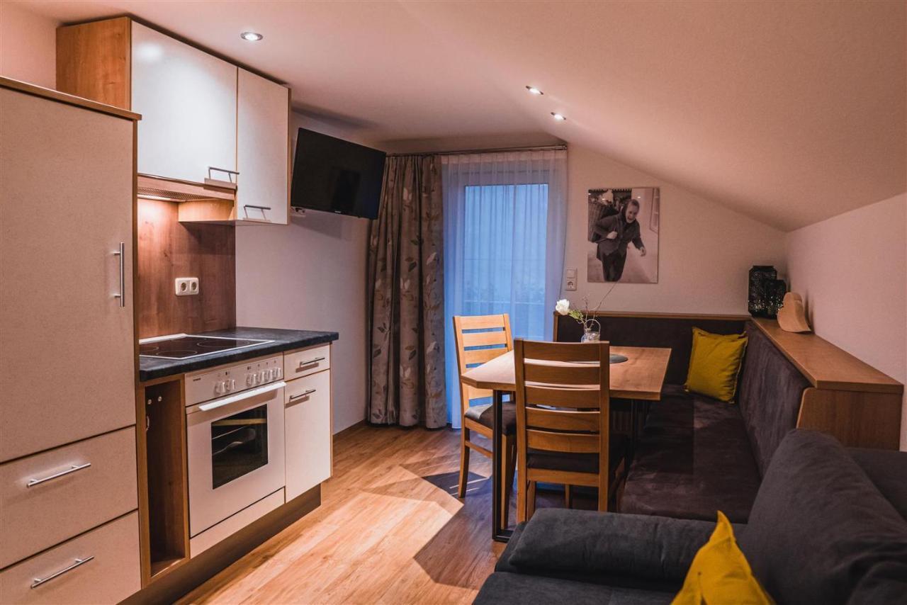 Zoeschgenhof Apartment Матрей ин Остирол Екстериор снимка