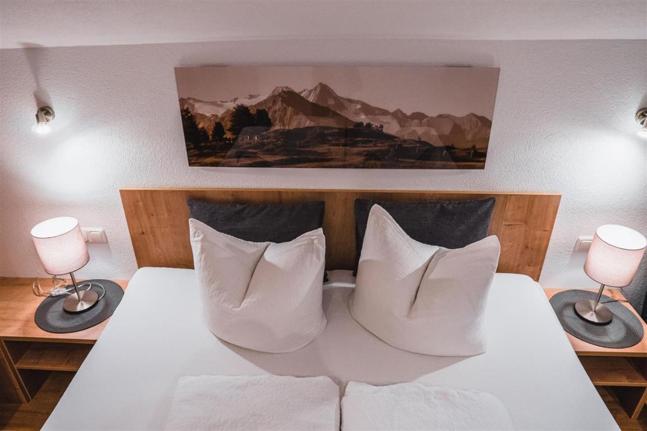 Zoeschgenhof Apartment Матрей ин Остирол Екстериор снимка